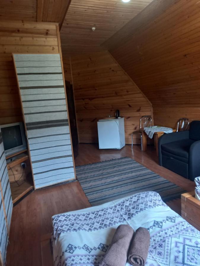 Садиба "Коренюки" Tatariv Extérieur photo
